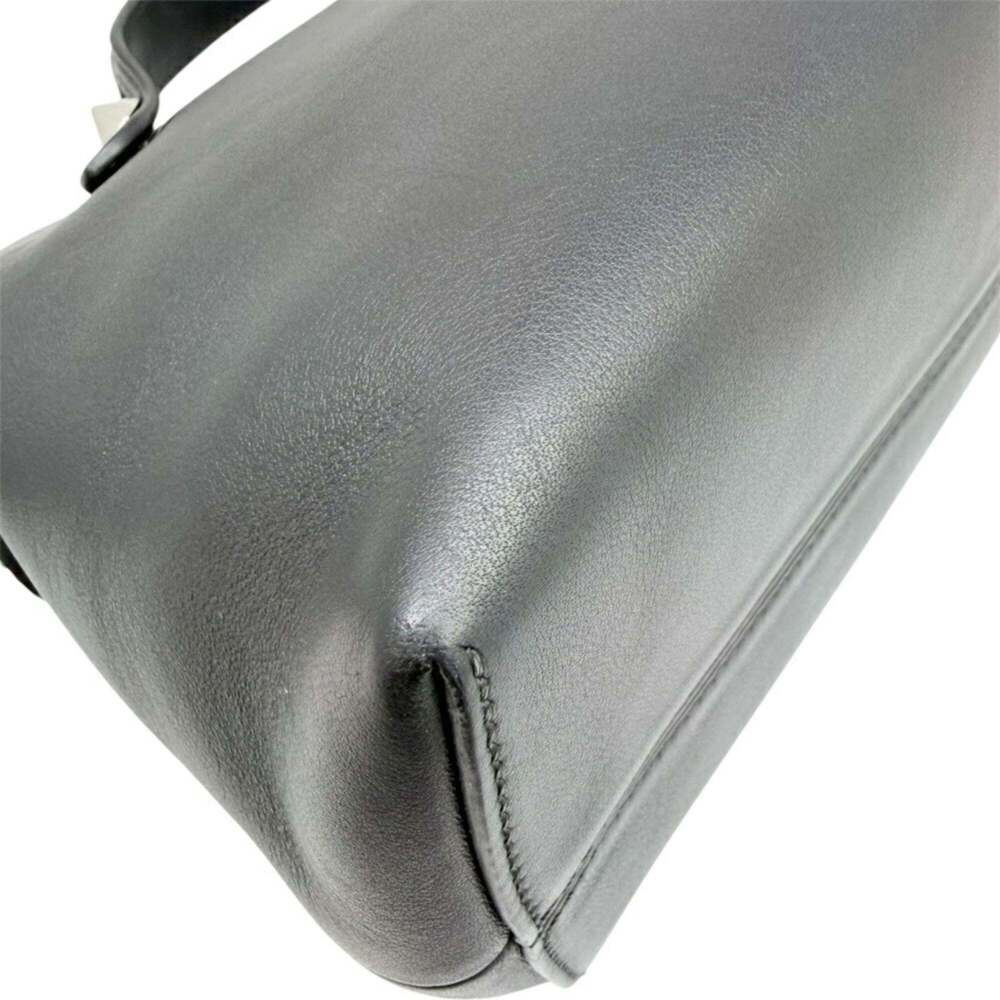 FENDI Black Leather Shoulder Bag - Picture 7 of 16
